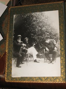 AdrienFRAISSINET_JulienFRAISSINET_ArthurFRAISSINET_vers1890